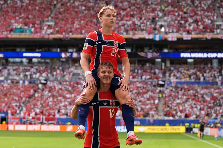 Norway and England head to extra time with their World Cup quarterfinal match